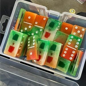 Mexican flag dominoes